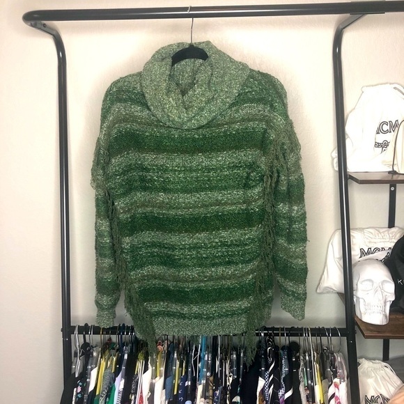 𝅺kensie Oversized Striped Green Boho Fringe Sweater - Picture 1 of 4